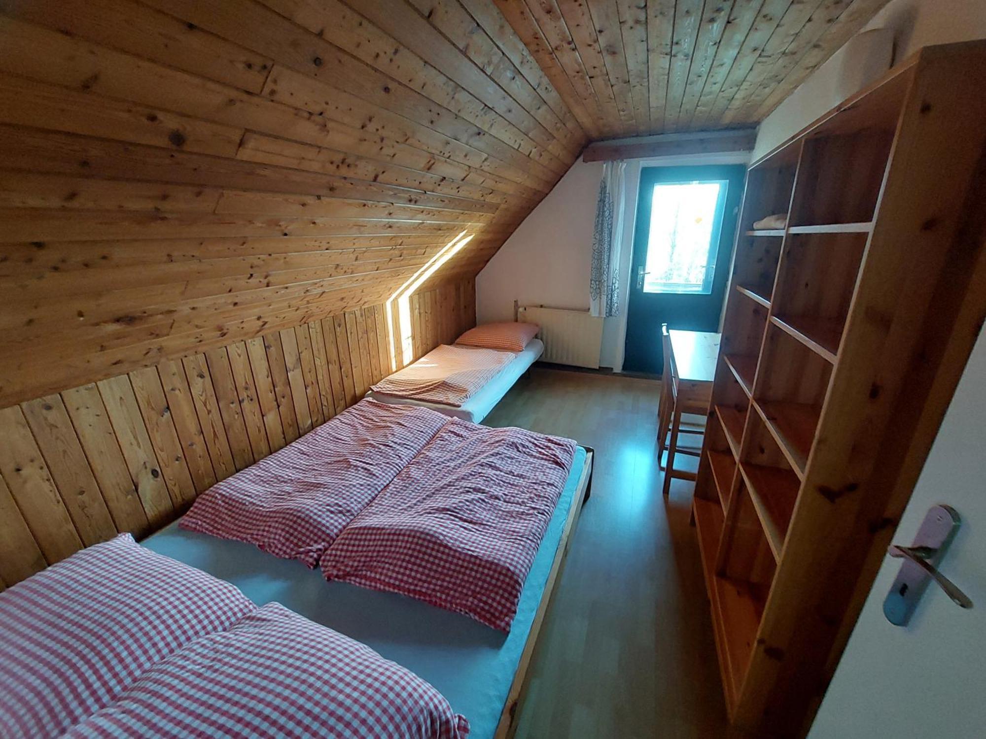 Chata Na Poskle U Lesa S Vyhledem Hutisko Bagian luar foto