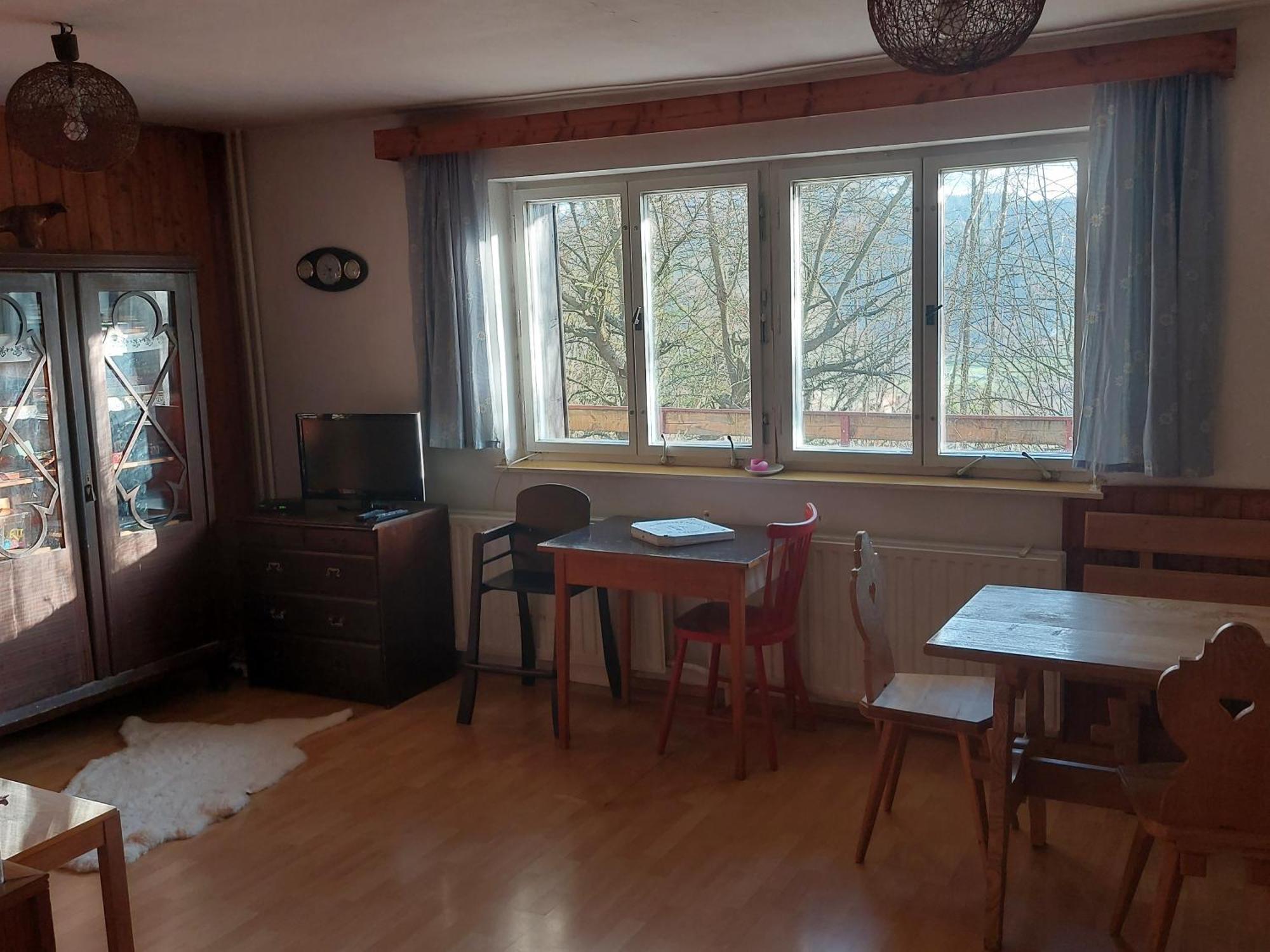 Chata Na Poskle U Lesa S Vyhledem Hutisko Bagian luar foto